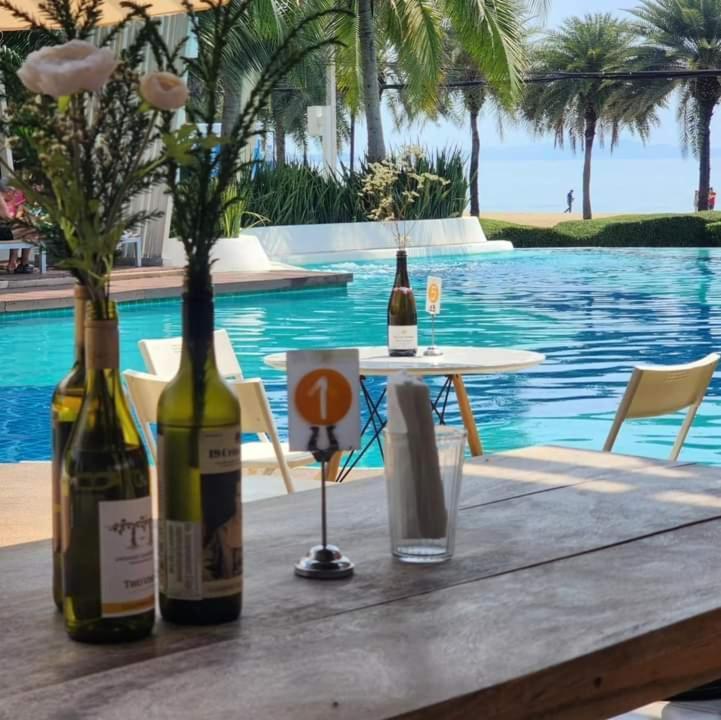 Jomtien Pattaya Condo Seaview Room Premium Eksteriør billede