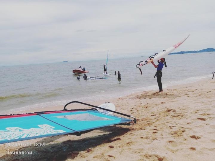 Jomtien Pattaya Condo Seaview Room Premium Eksteriør billede
